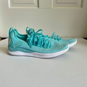 Puma Ignite tennis shoes